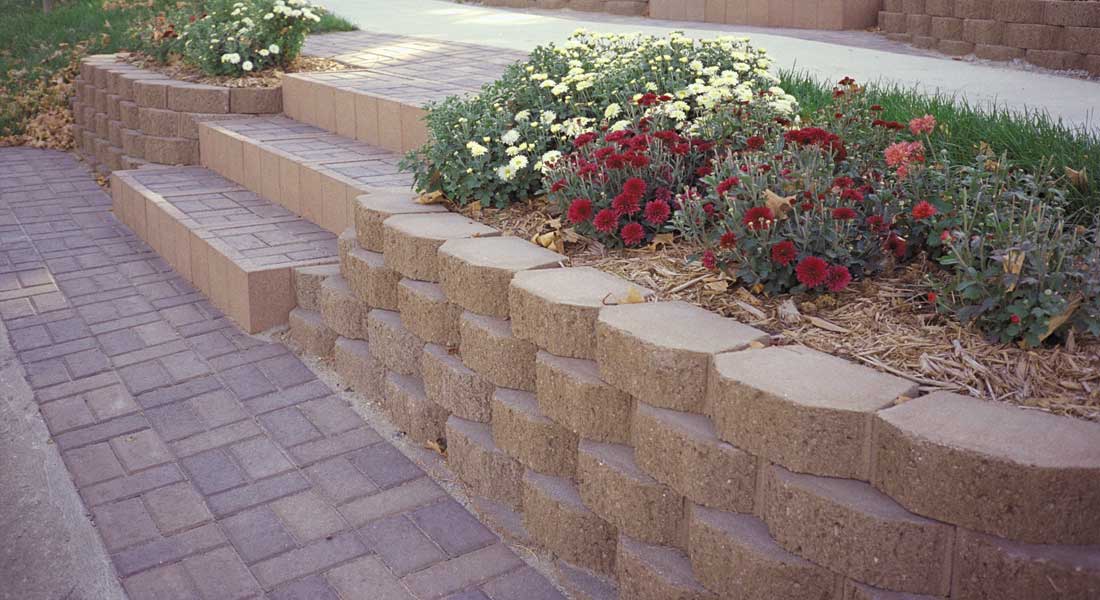 concrete block retaining wall Las Vegas